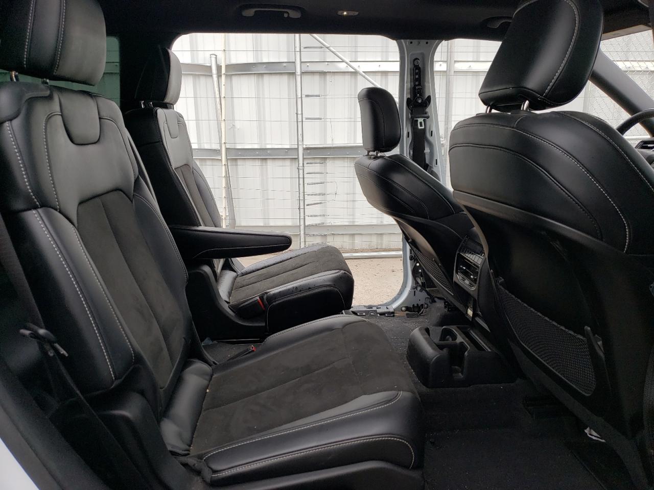 2021 Jeep Grand Cherokee - Image 11
