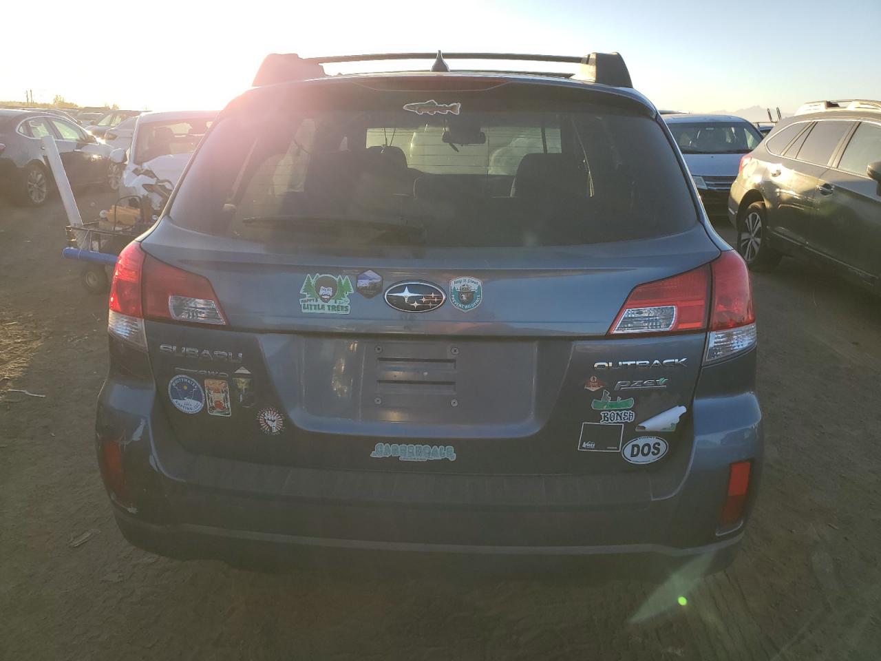 2014 Subaru Outback - Image 6