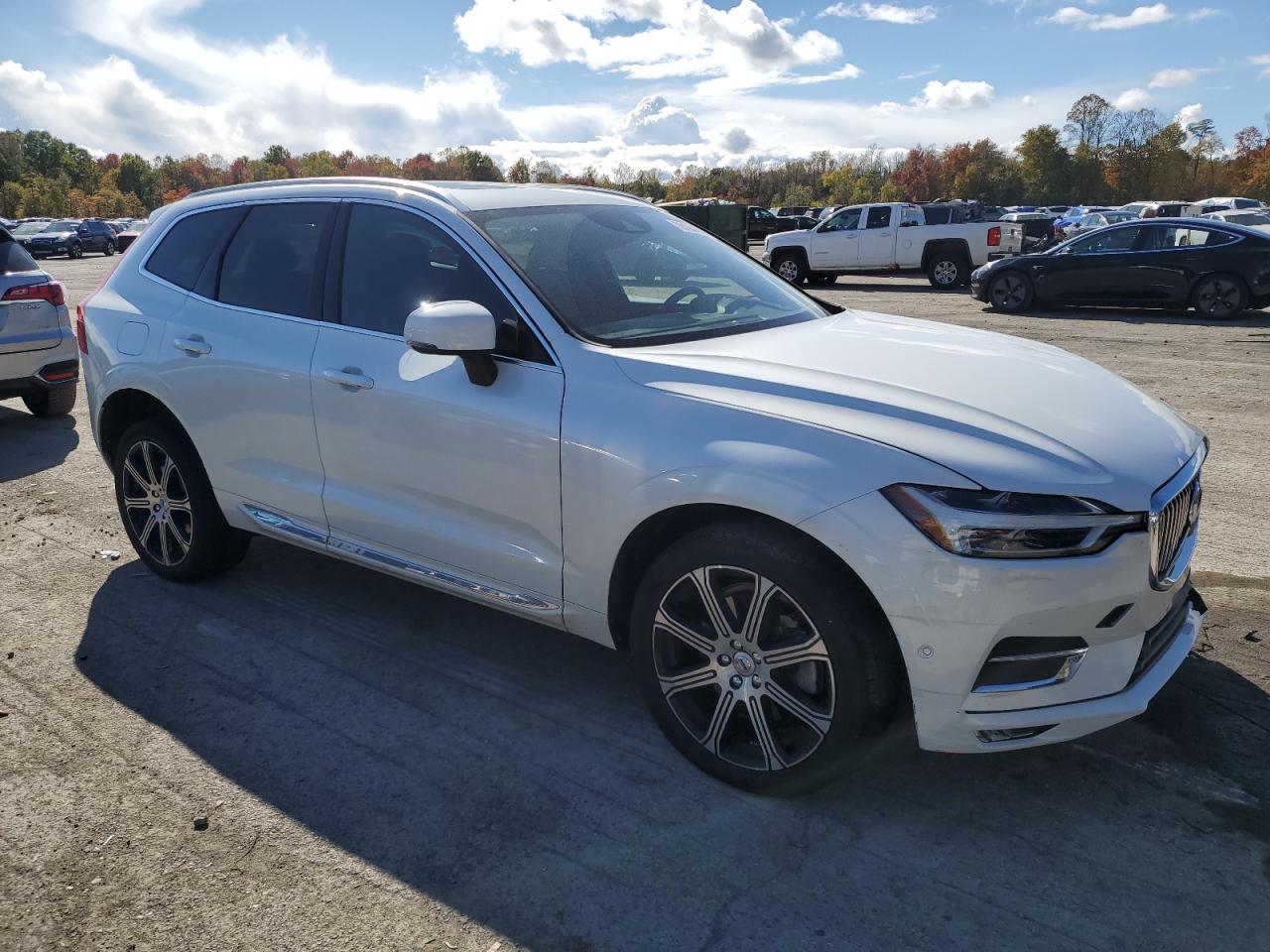 2018 Volvo XC60 - Image 4