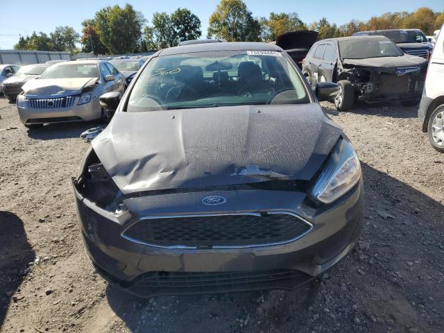  FORD FOCUS 2017 Black