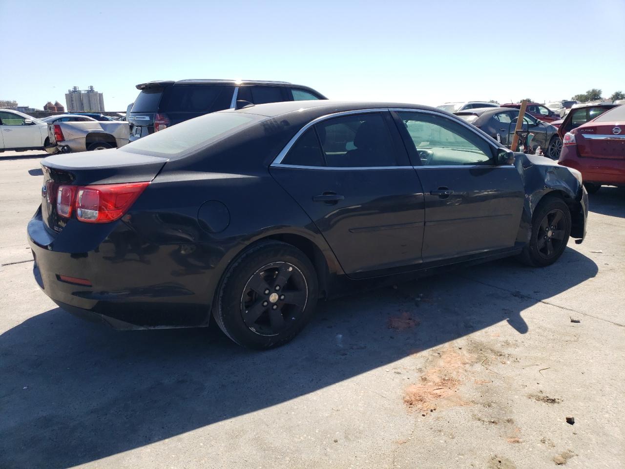 VIN 1G11B5SAXDF333433 2013 CHEVROLET MALIBU no.3