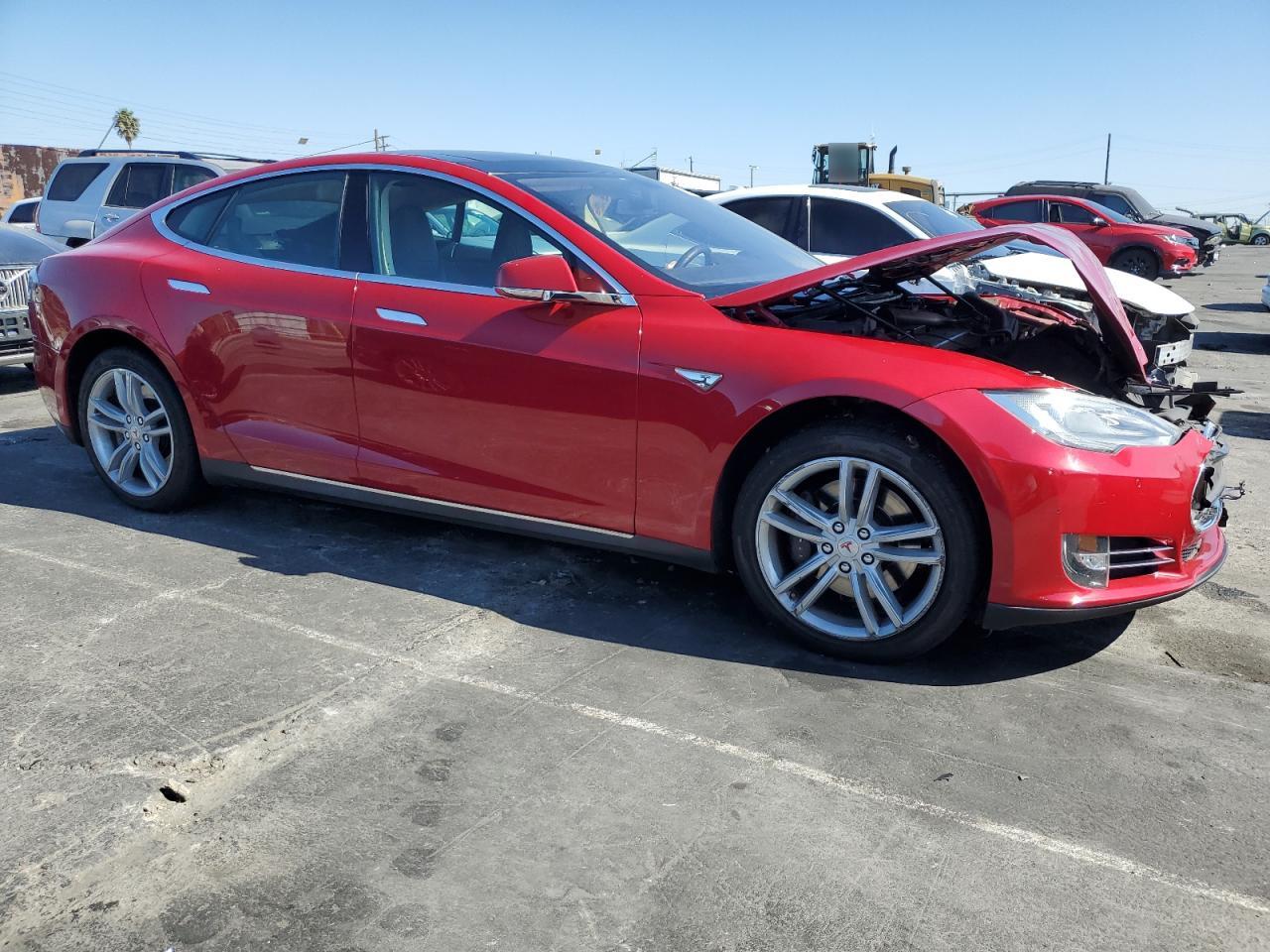 VIN 5YJSA1CP6DFP25730 2013 TESLA MODEL S no.4