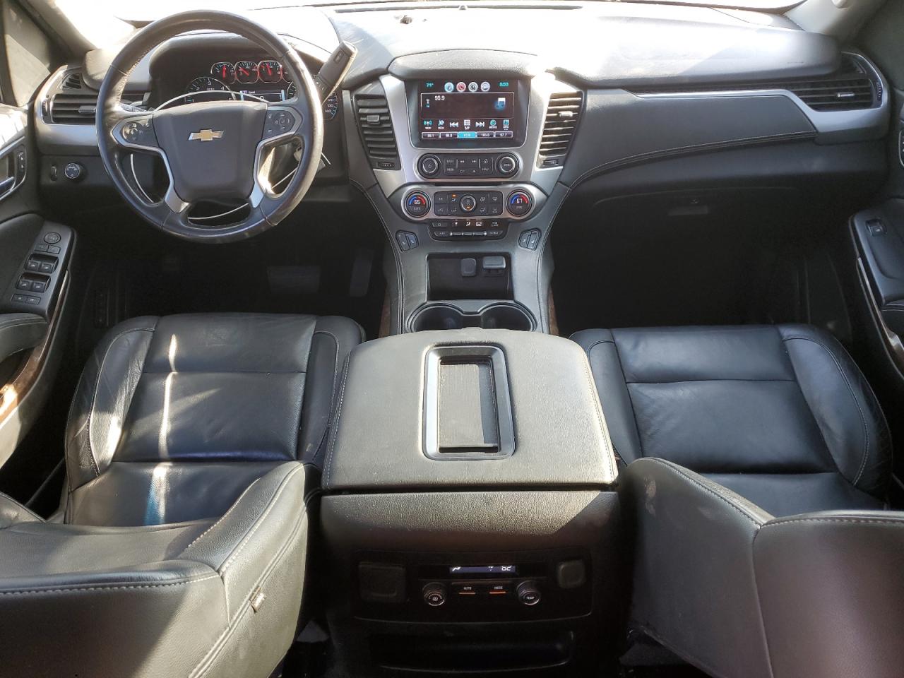 2018 Chevrolet Suburban - Image 8