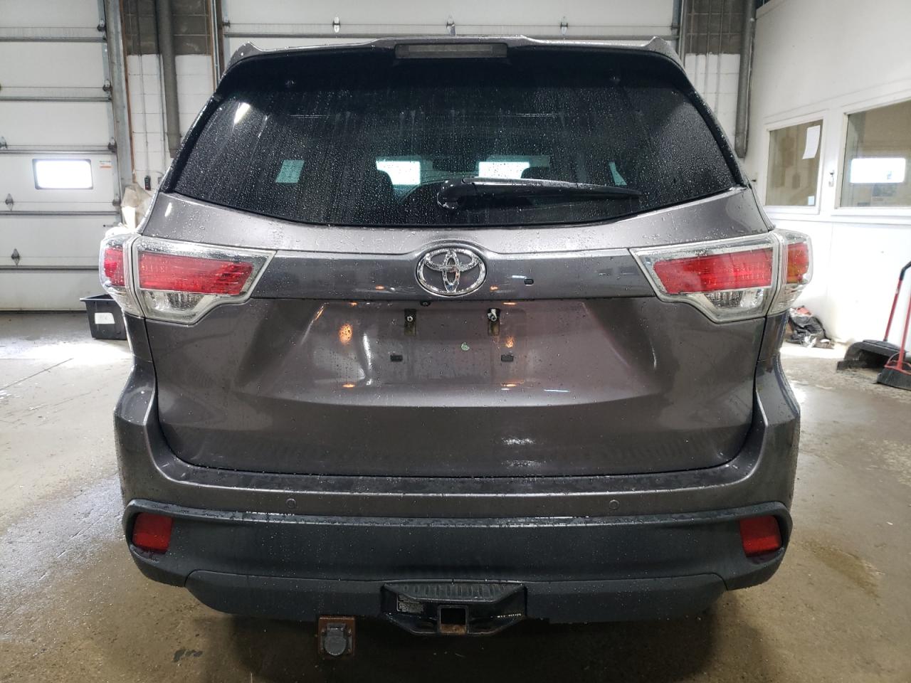 2016 Toyota Highlander Limited VIN: 5TDDKRFH5GS279336 Lot: 76314354