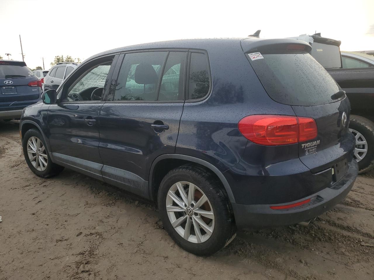 VIN WVGAV3AX6EW555442 2014 VOLKSWAGEN TIGUAN no.2