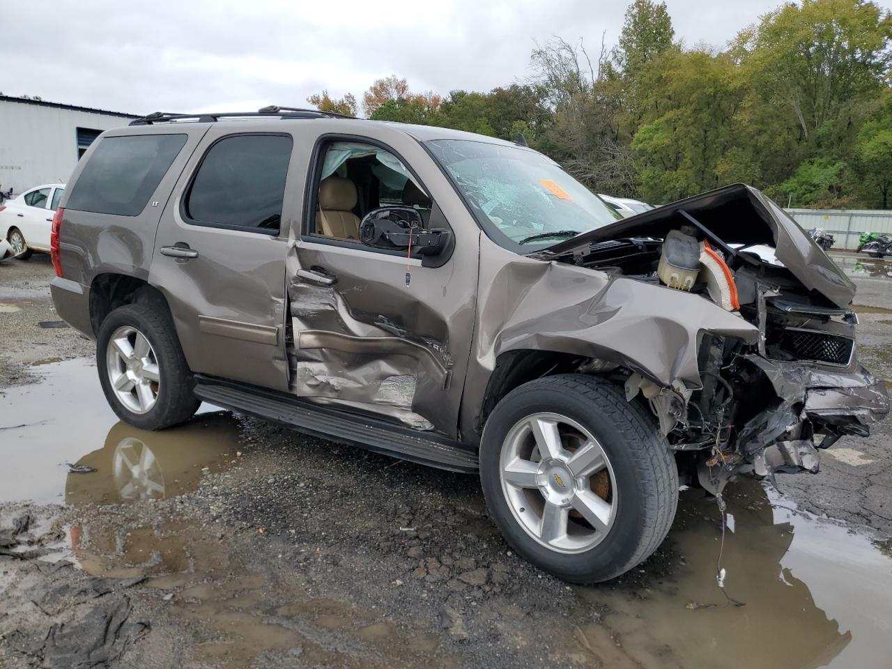 2014 Chevrolet Tahoe - Image 4