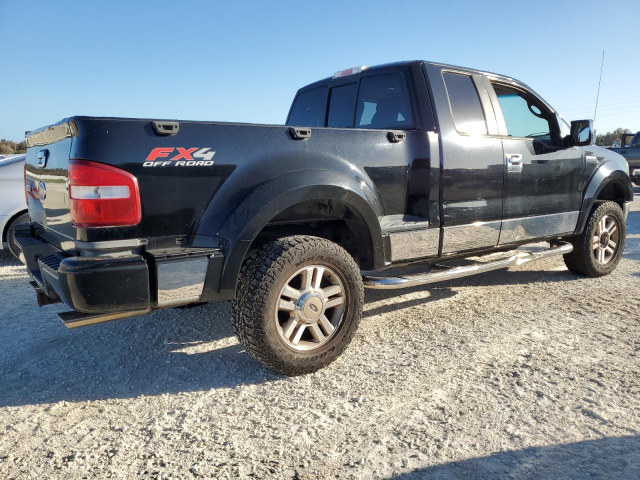 2005 Ford F-150 - Image 3