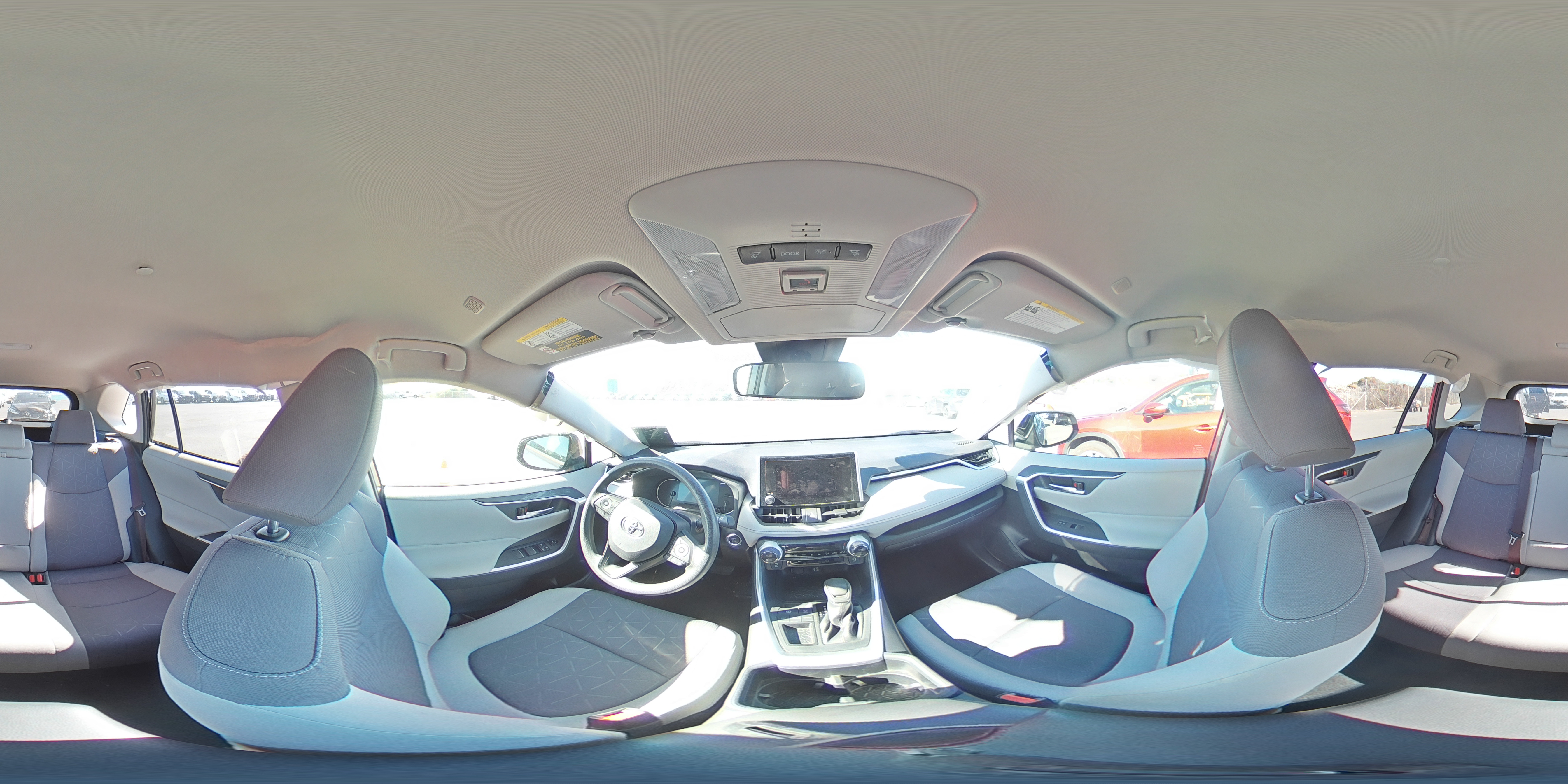 2023 Toyota RAV 4 - Image 14