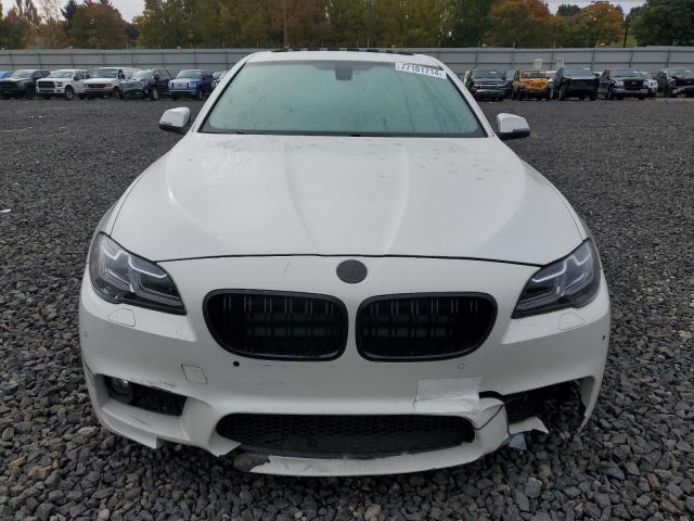  BMW 5 SERIES 2014 Белы