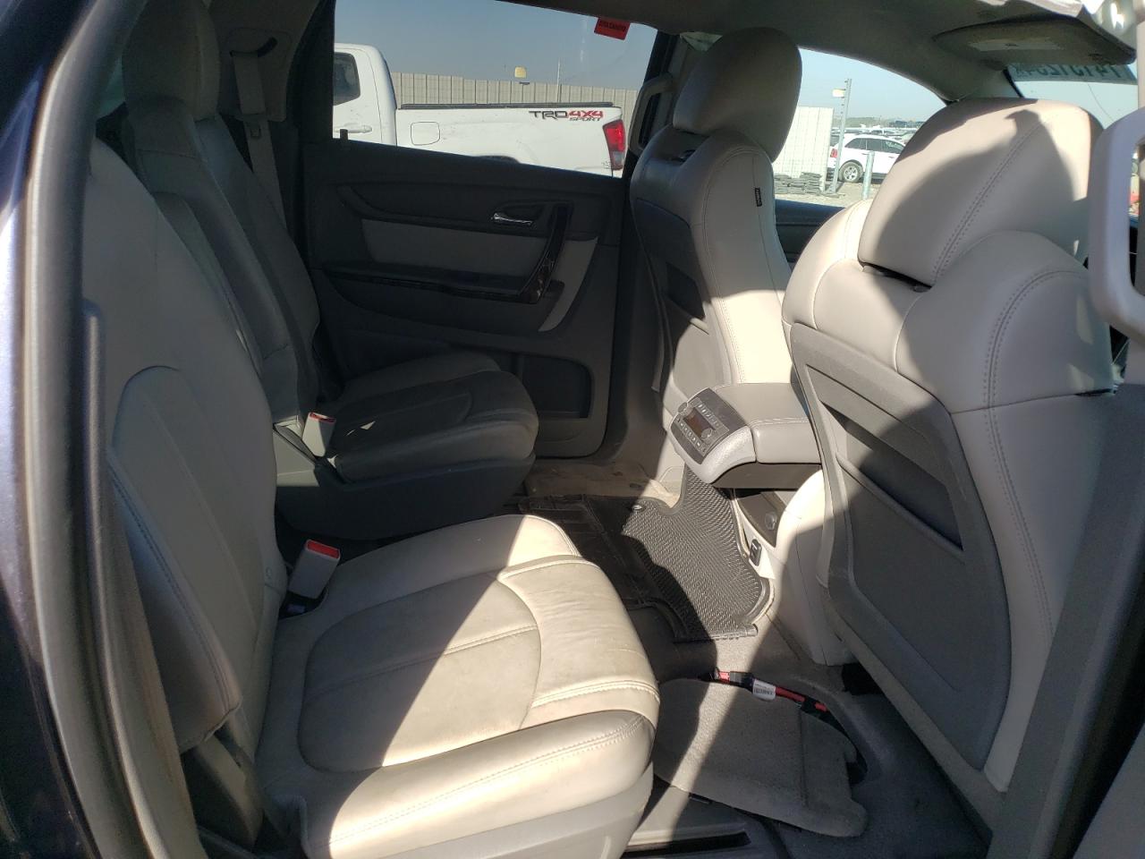 2014 GMC Acadia Slt-2 VIN: 1GKKVSKD8EJ203231 Lot: 74151234