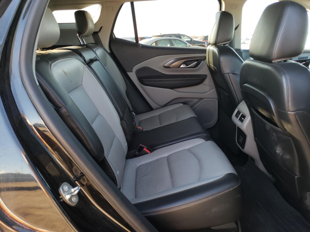 2019 GMC Terrain - Image 11