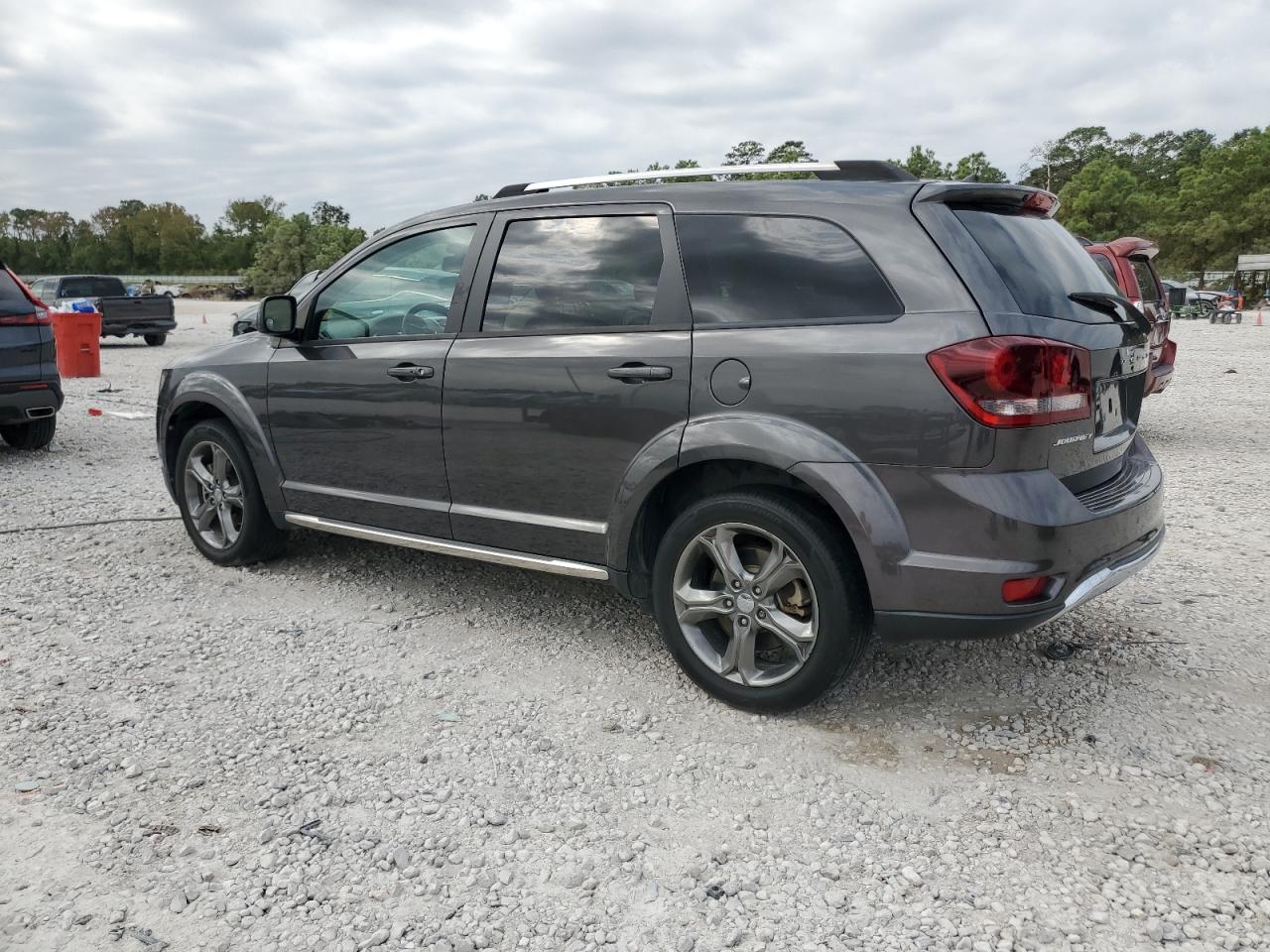 2016 Dodge Journey - Image 2