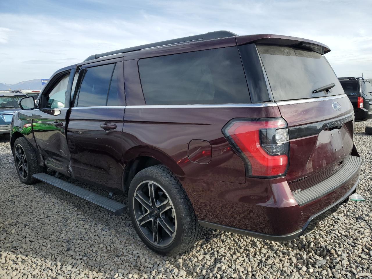 2021 Ford Expedition - Image 2