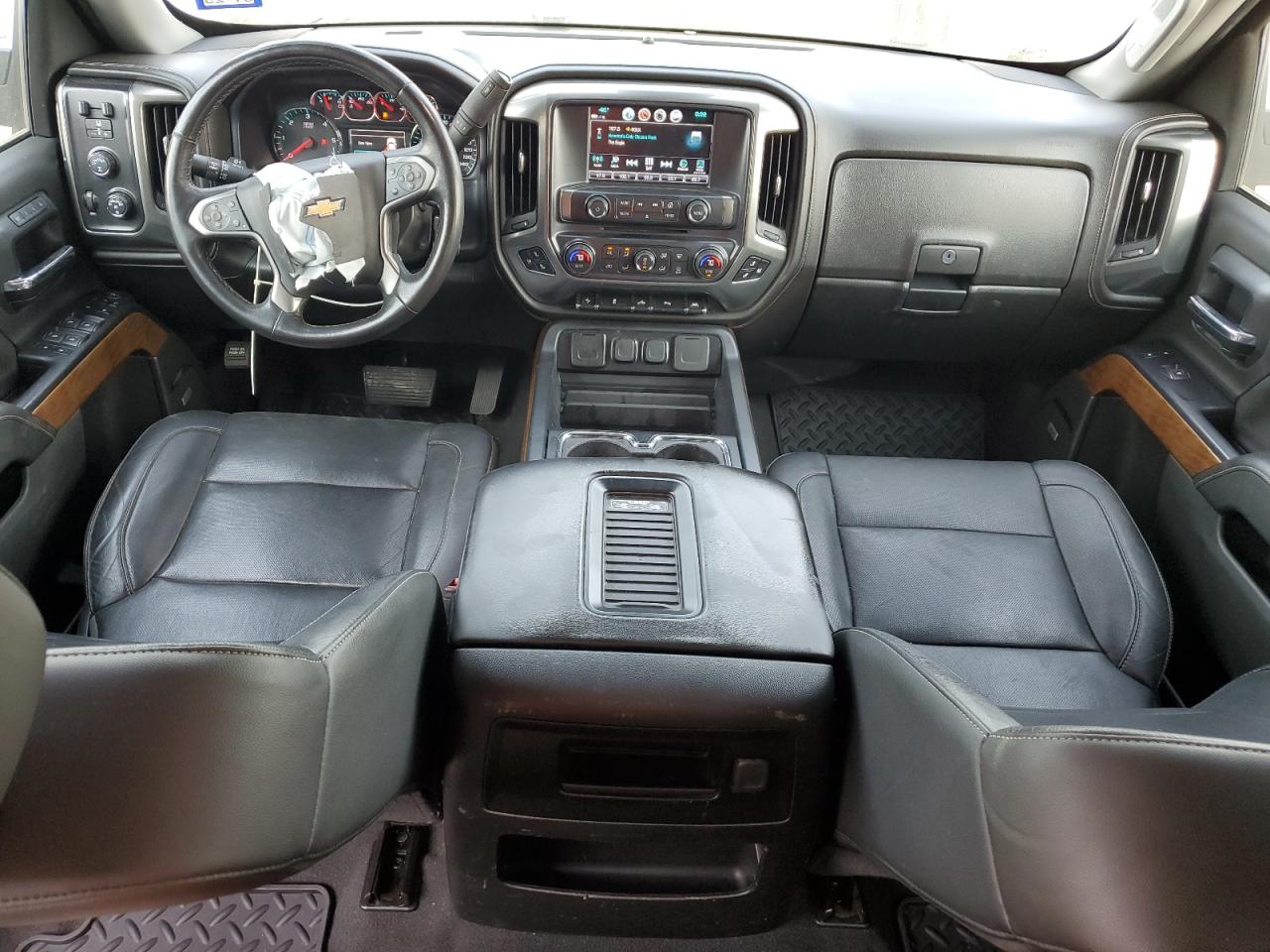 2018 Chevrolet Silverado - Image 8