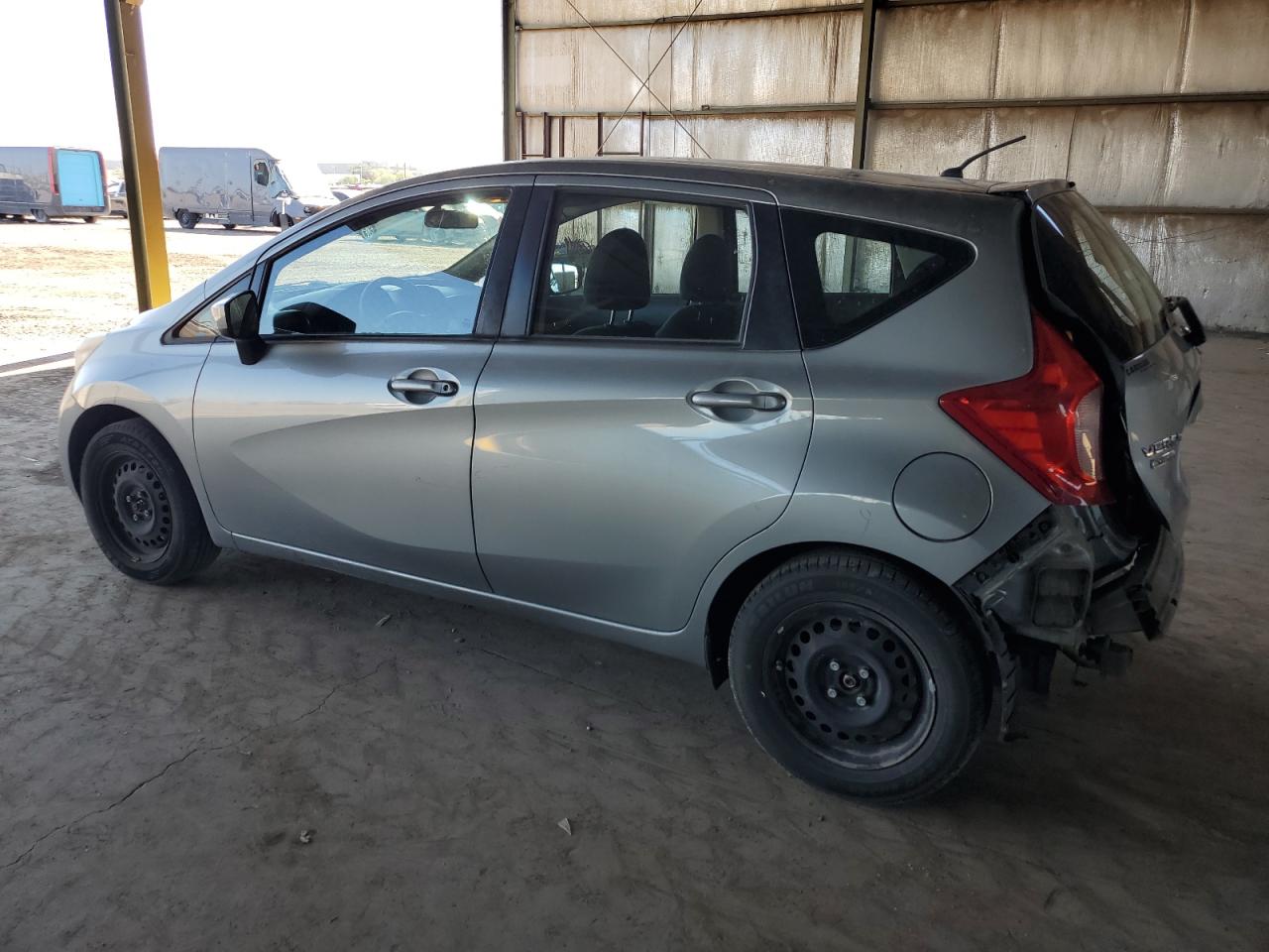 2015 Nissan Versa - Image 2