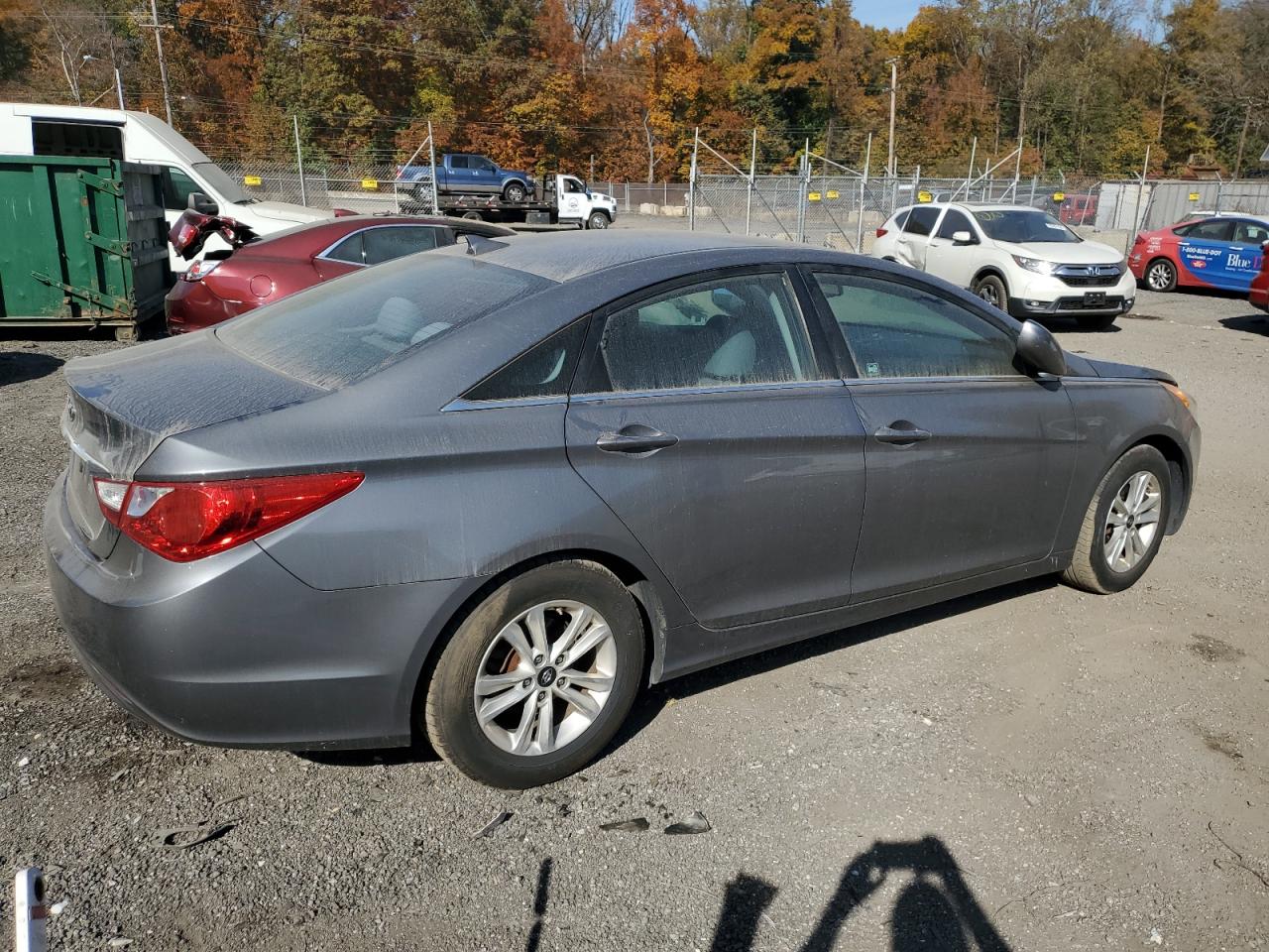 2013 Hyundai Sonata - Image 3