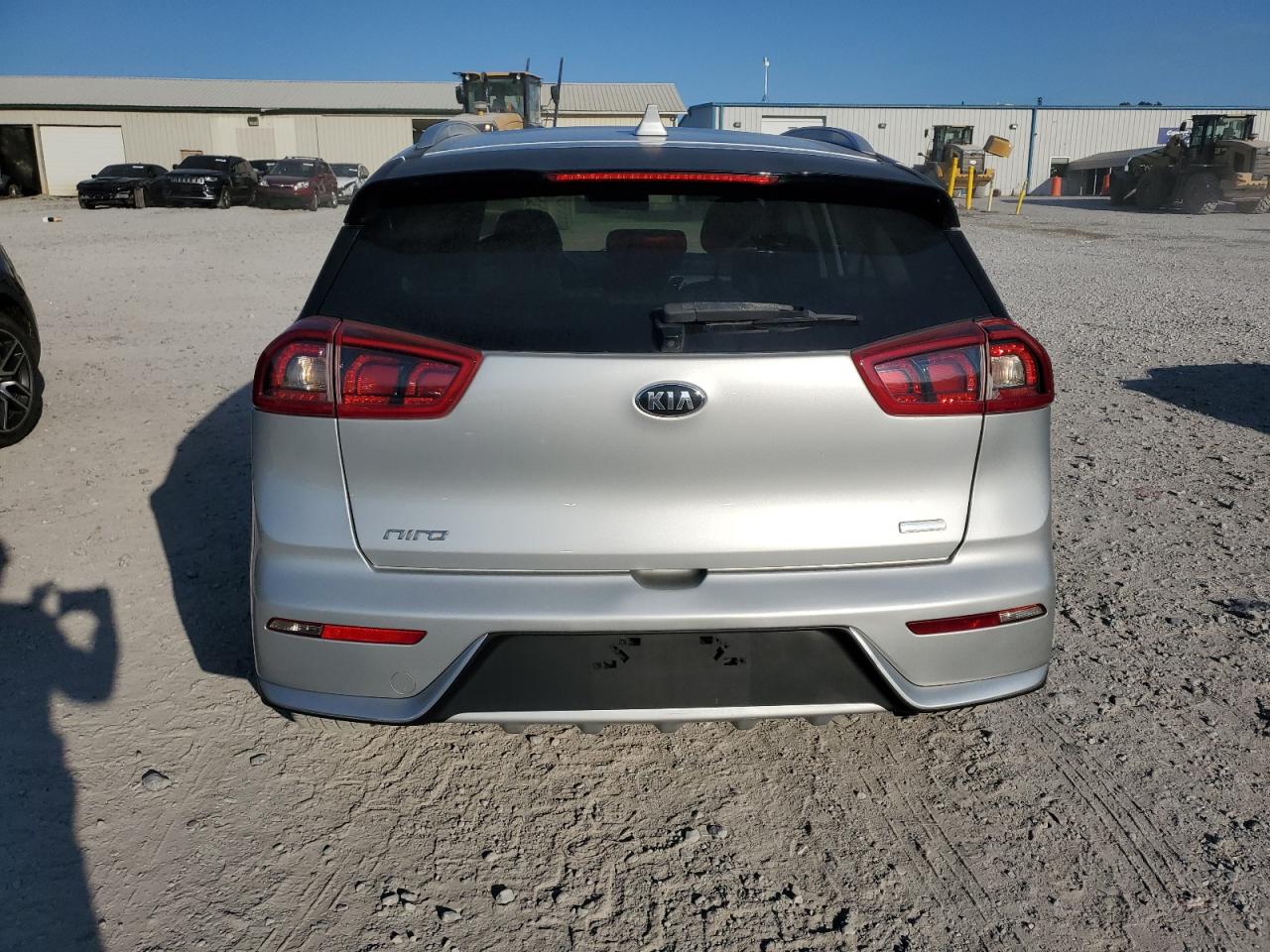 KNDCB3LC6K5224751 2019 Kia Niro Fe