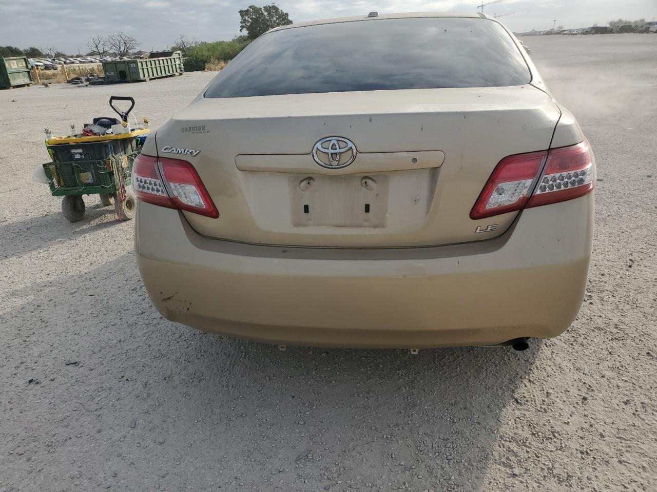 2010 Toyota Camry Base VIN: 4T1BF3EK5AU075799 Lot: 76294414