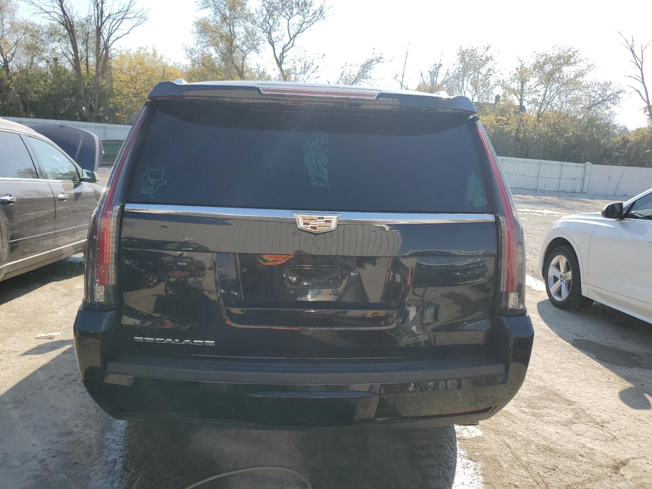 1GYS4SKJ9FR542730 2015 Cadillac Escalade Esv Luxury