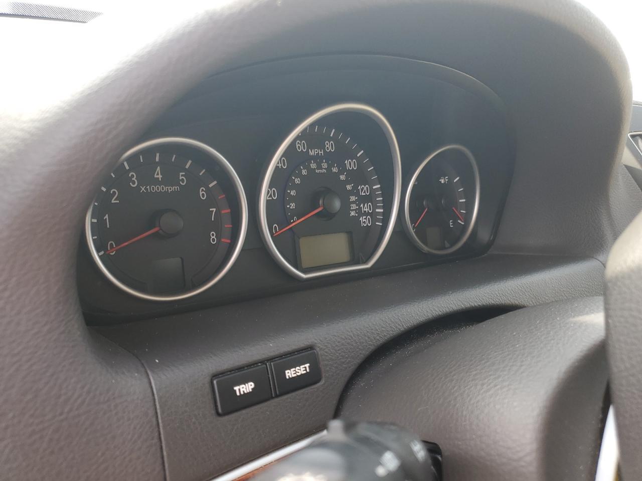 KM8NU73C78U038110 2008 Hyundai Veracruz Gls