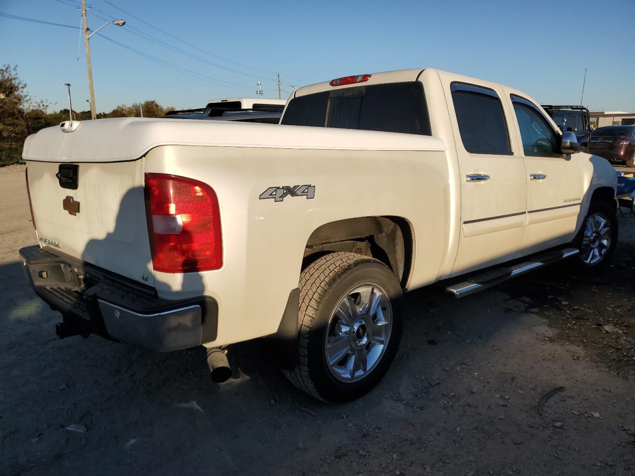2013 Chevrolet Silverado - Image 3