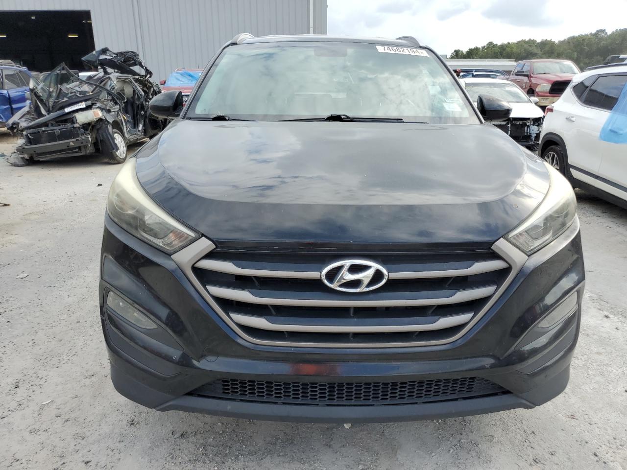 KM8J33A47GU224038 2016 Hyundai Tucson Limited