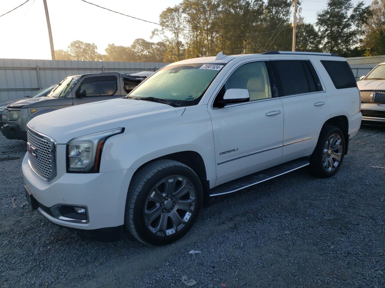 2016 GMC Yukon - Image 1