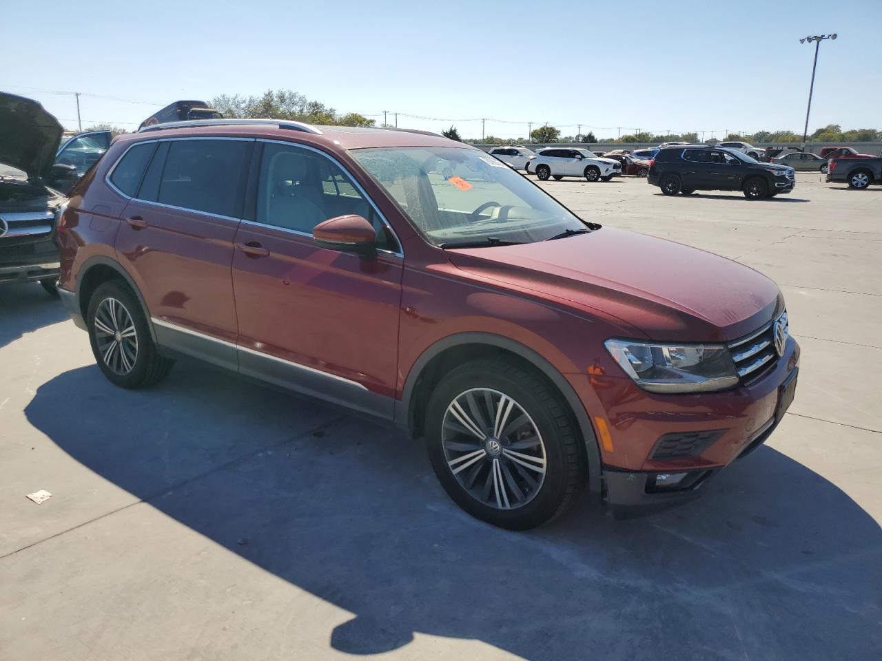 2018 Volkswagen Tiguan - Image 4