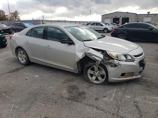 Sedans CHEVROLET MALIBU 2015 Srebrny