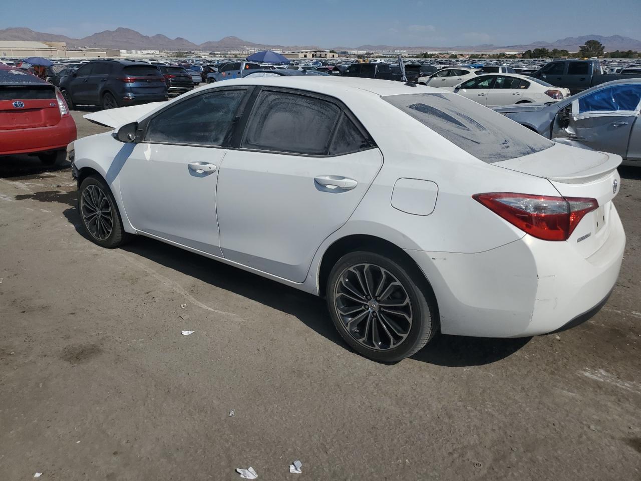 VIN 2T1BURHE4GC745528 2016 TOYOTA COROLLA no.2