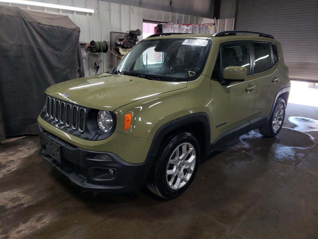 2015 Jeep Renegade - Image 1