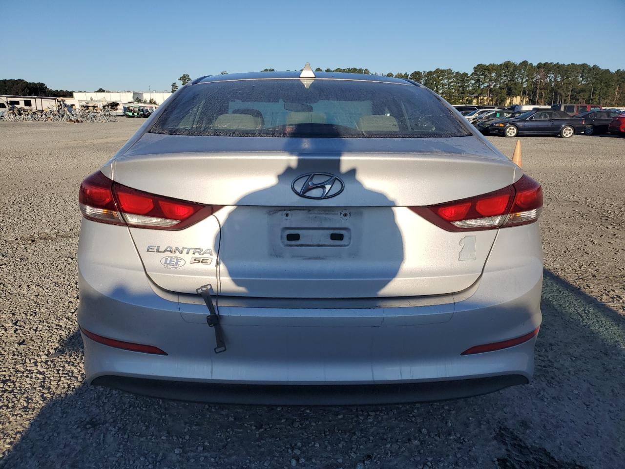 2017 Hyundai Elantra Se VIN: KMHD74LF9HU402037 Lot: 76752244