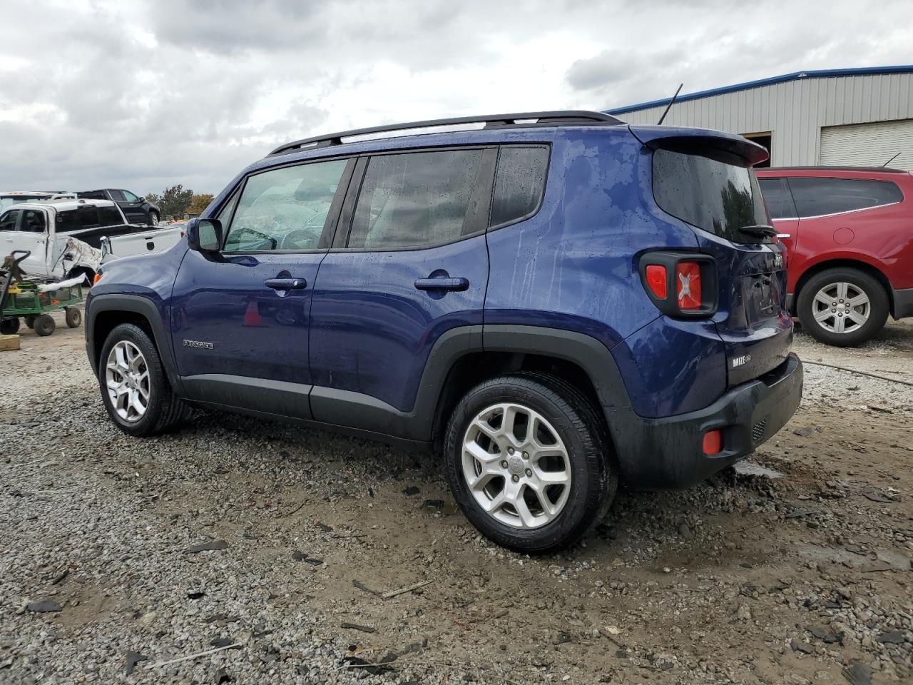 2016 Jeep Renegade - Image 2