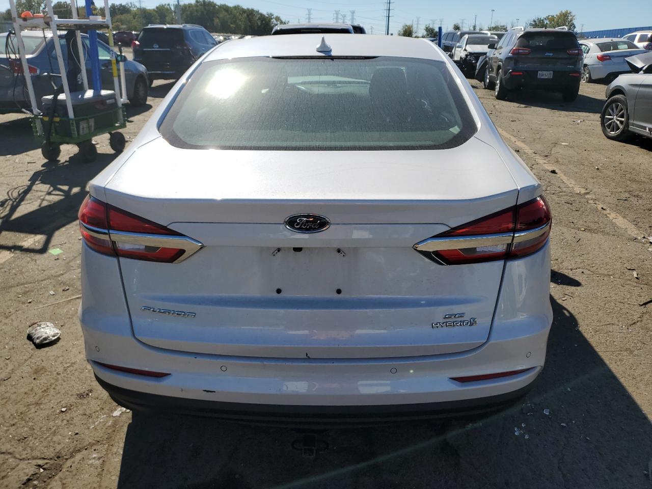 2019 Ford Fusion Se VIN: 3FA6P0LU5KR108157 Lot: 75595414