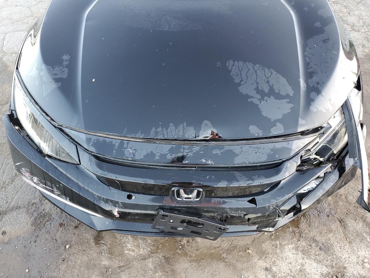 2HGFC2F6XKH592550 2019 Honda Civic Lx