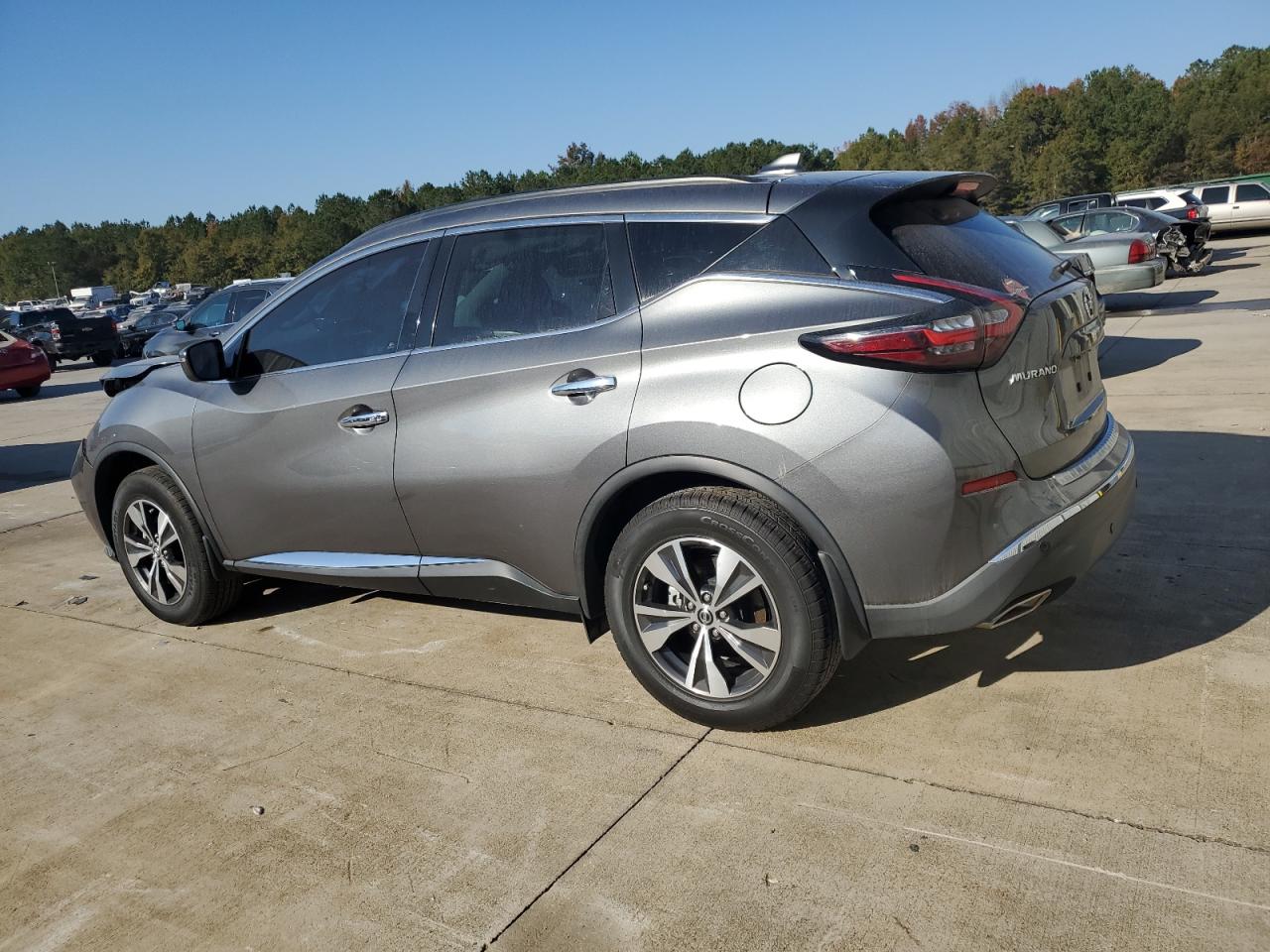 2020 Nissan Murano - Image 2