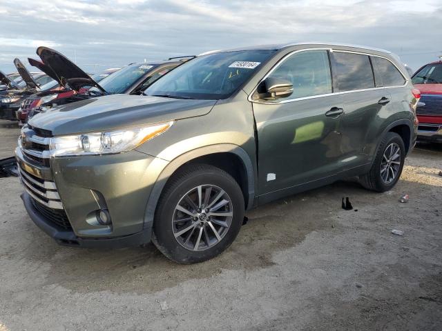 2019 Toyota Highlander Se за продажба в Riverview, FL - Water/Flood