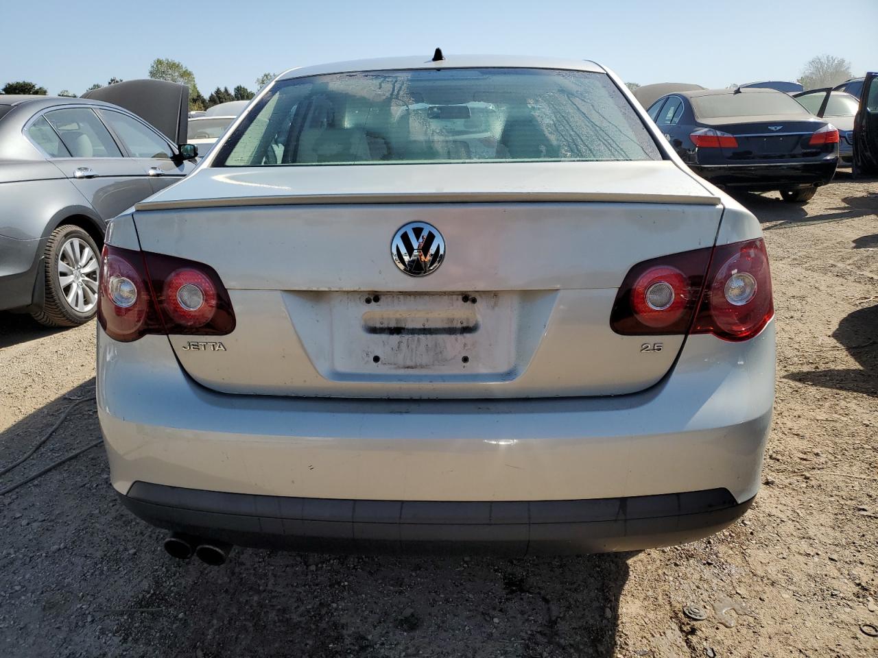 2010 Volkswagen Jetta Limited VIN: 3VWAZ7AJXAM115565 Lot: 73030934