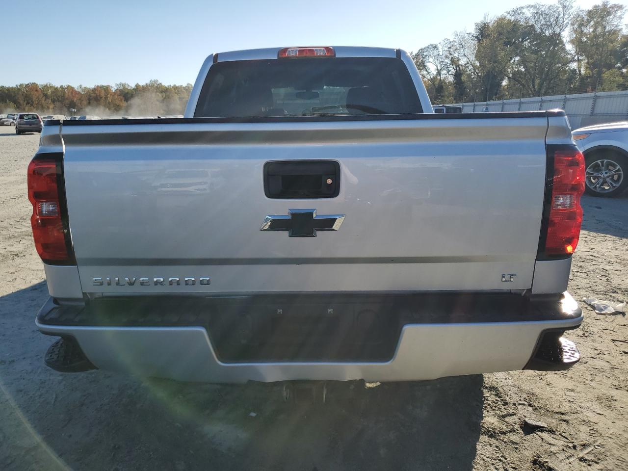 2018 Chevrolet Silverado - Image 6