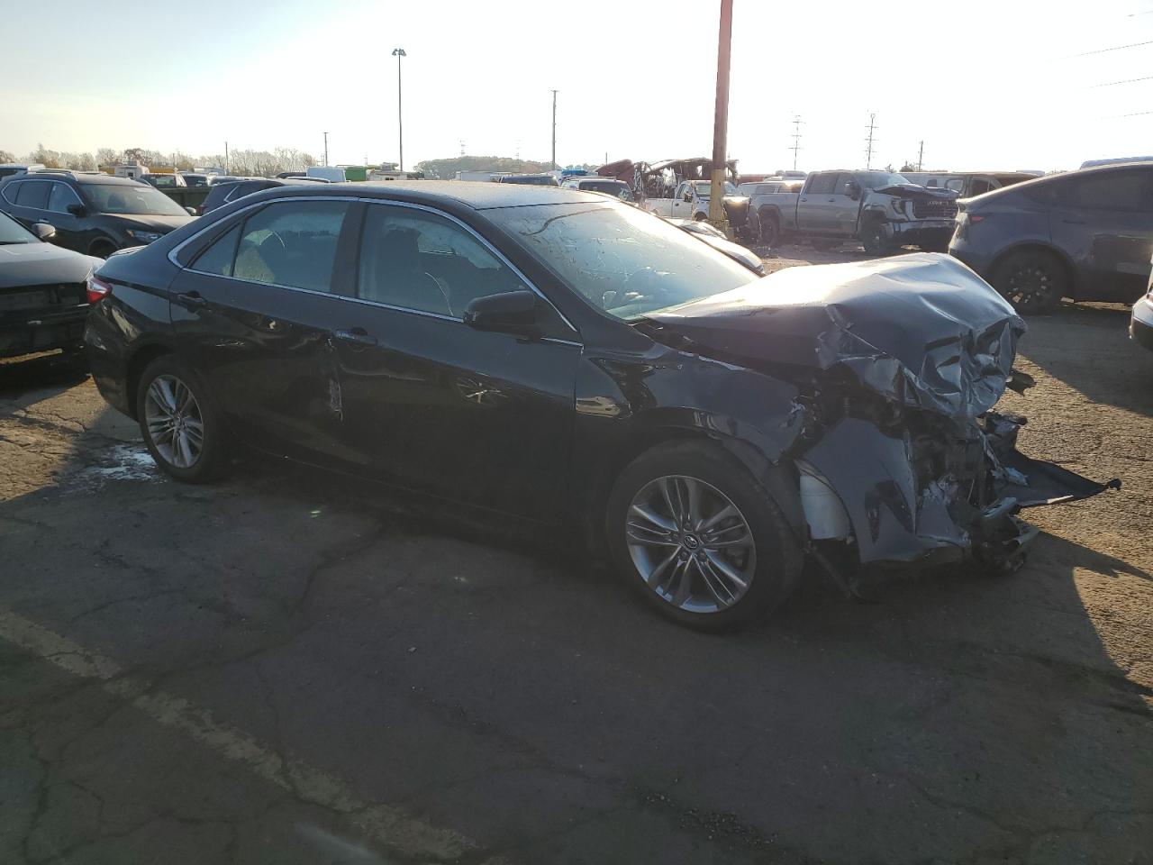 2015 Toyota Camry - Image 4