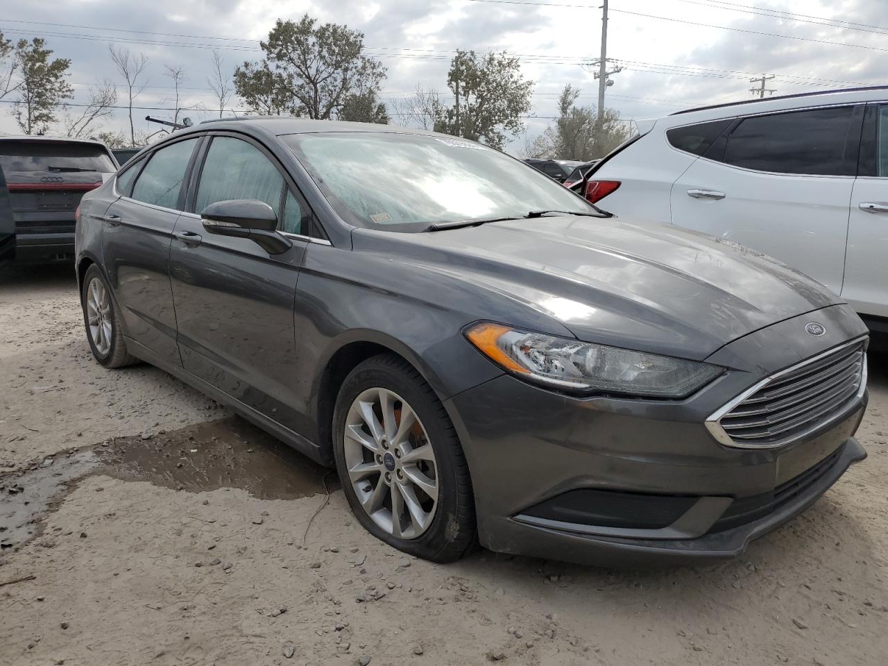 2017 Ford Fusion - Image 4