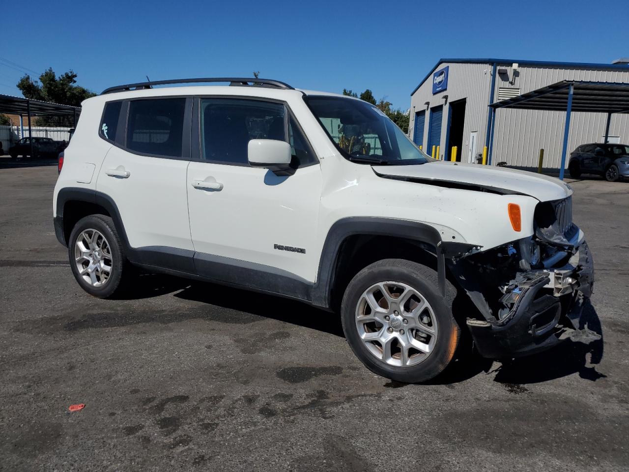 2017 Jeep Renegade - Image 4