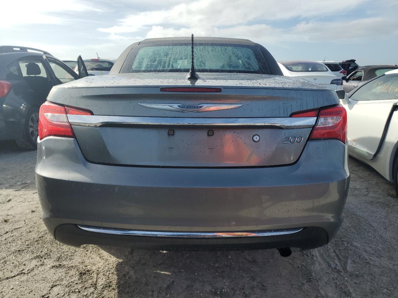 2012 Chrysler 200 Touring VIN: 1C3BCBEB4CN120613 Lot: 74919694