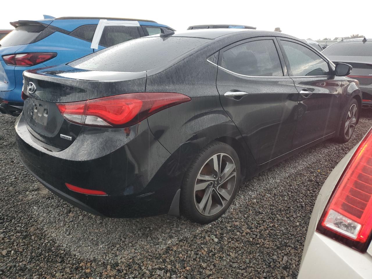 2014 Hyundai Elantra - Image 3