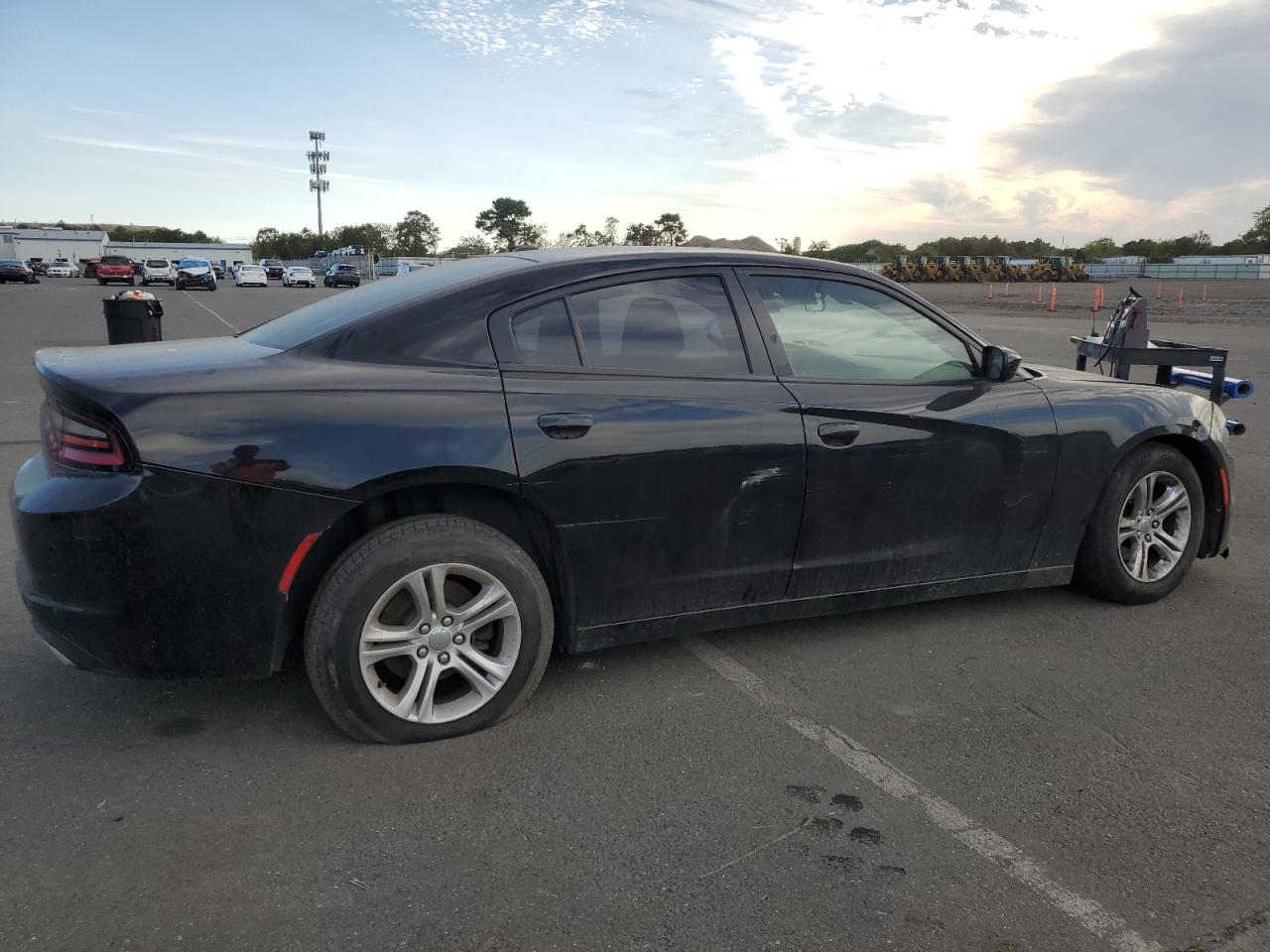 2019 Dodge Charger - Image 3