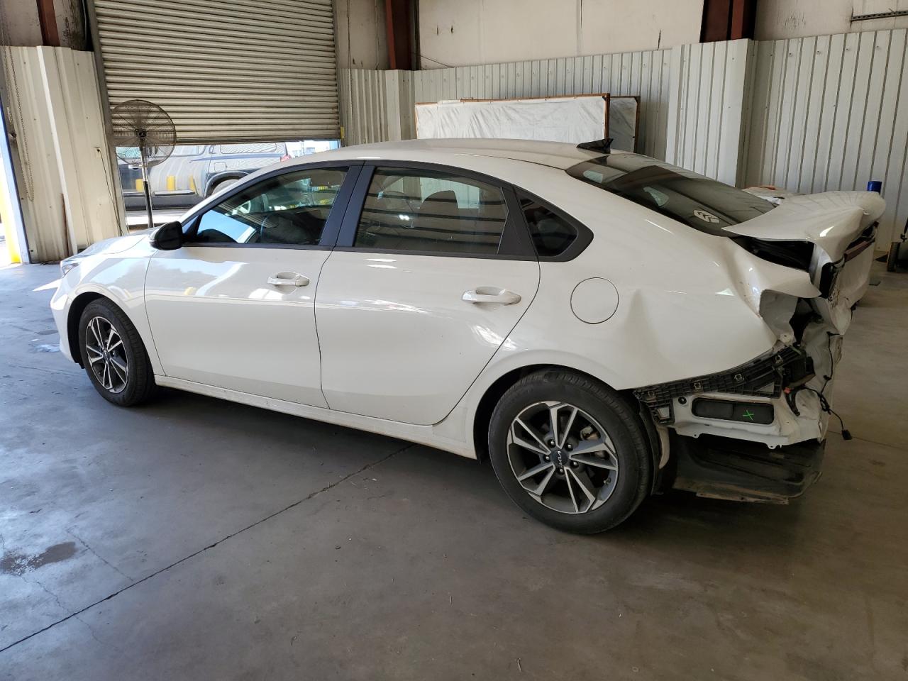 2023 Kia Forte - Image 2
