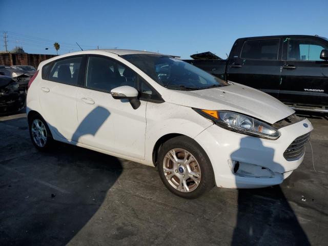  FORD FIESTA 2014 White