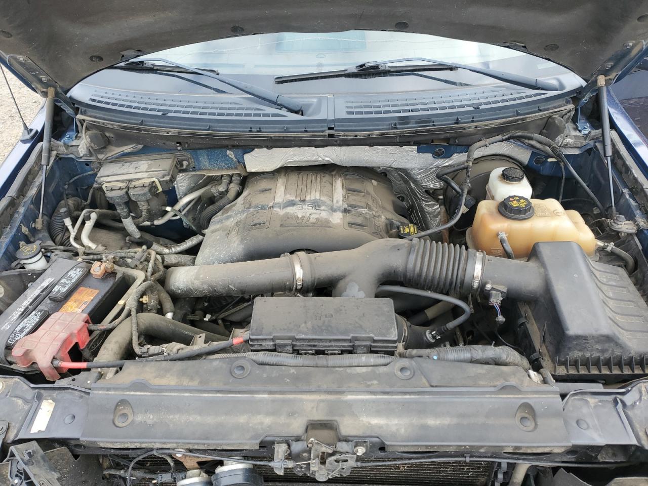 2011 Ford F-150 - Image 11