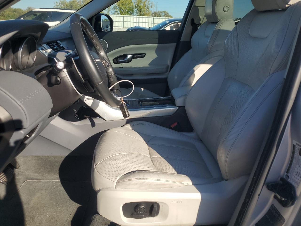 2017 Land Rover Range Rover Evoque Hse VIN: SALVR2BG6HH171990 Lot: 73629584