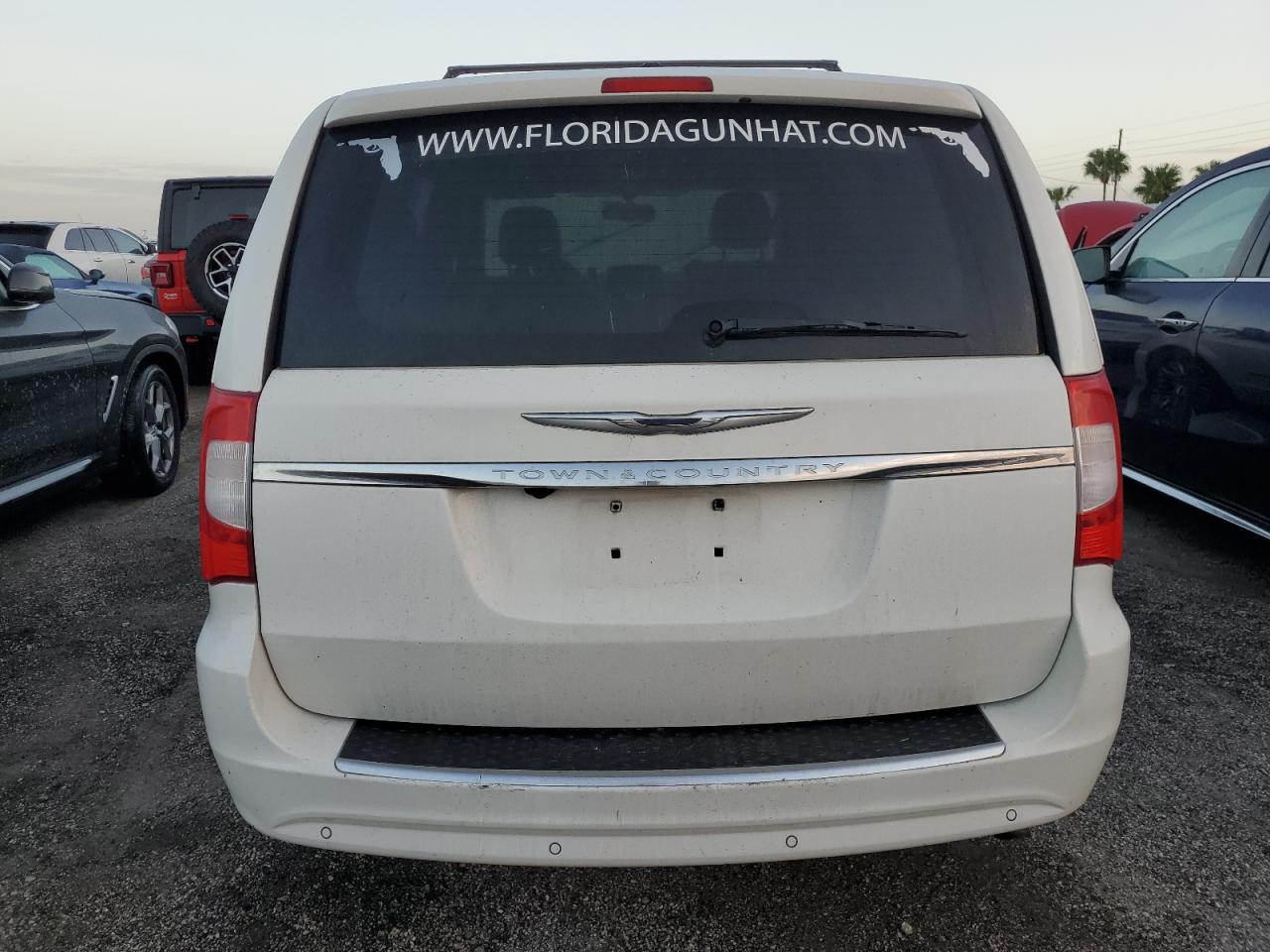 2011 Chrysler Town & Country Limited VIN: 2A4RR6DG4BR713087 Lot: 75510564